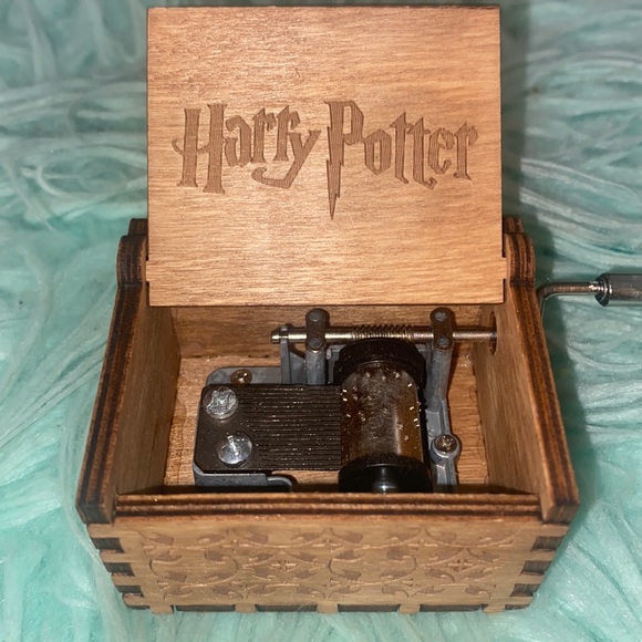 Other Harry Potter Wind Up Music Box Plays Theme Song Poshmark